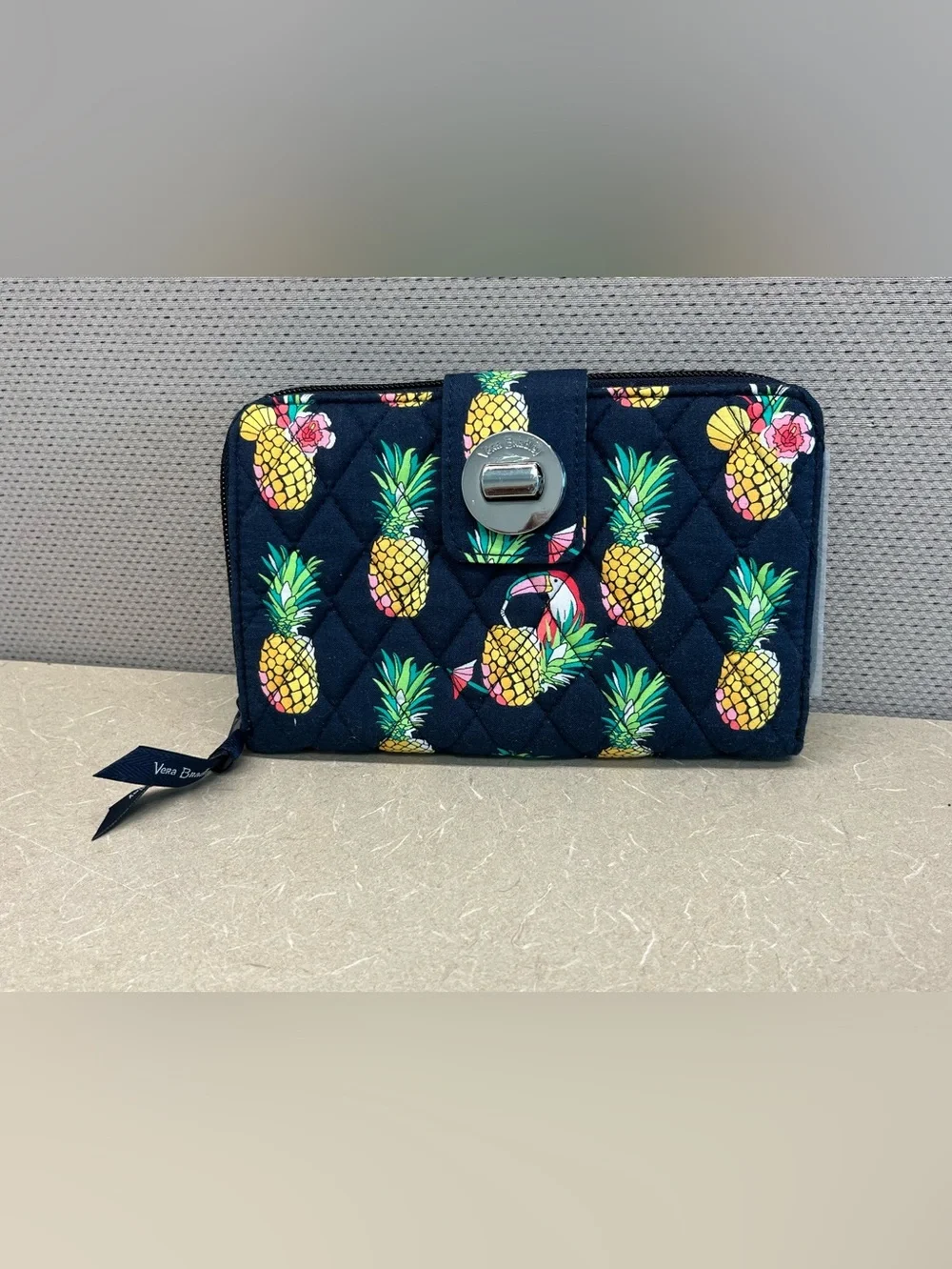 Vera Bradley Pineapple Toucan Party RFID Turnlock Wallet w/ Toucan Bag Charm - Picture 2 of 12